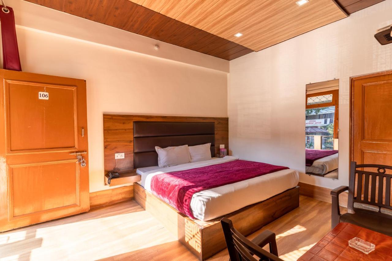 Hotel Woodland Nainital Eksteriør billede