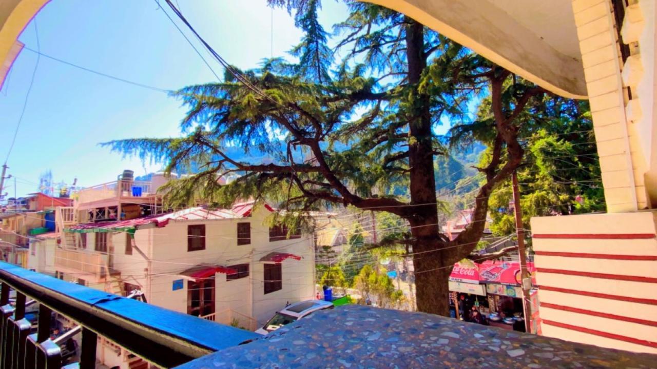 Hotel Woodland Nainital Eksteriør billede